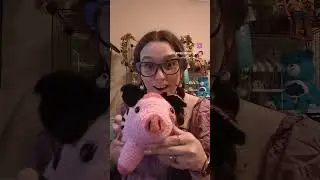 Magic! #hazbin #hazbinhotel  #fatnuggets #angeldust  #amigurumi #pig #plushies #vivziepop #crochet