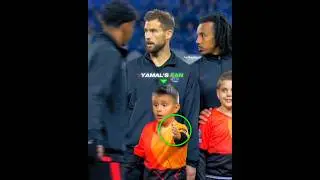Kid Mascots Reaction to Players 😲❤️