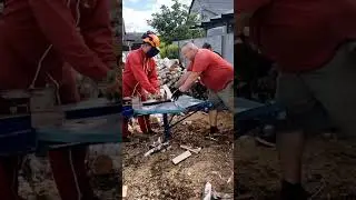 Log Splitter #firewood