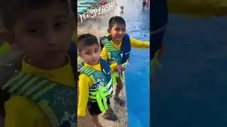 The SPLASH! #dubaidays #hiltonpalmjumeirah #homefromhome #palmjumeirah #jump #pooltime #pooljump