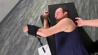 Lying Scapular Protraction and Retraction