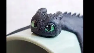 Mug with dragon Night Fury Toothless Beam eye. How to train your dragon sit on a menthol cup.
