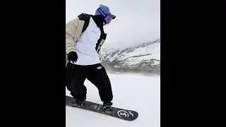 Baggy style always works. #snowboarding #skiing #exilespace #doorek