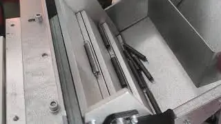 Step feeder