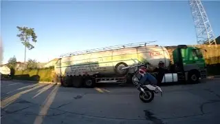Wheelieboys Porto | Yamaha TT600R | Vespa PK50 | Bikelife | Almost accident