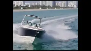 The ONLY Chris-Craft Launch 28 GT with 450R Outboard Engine! Text (561) 285-1212