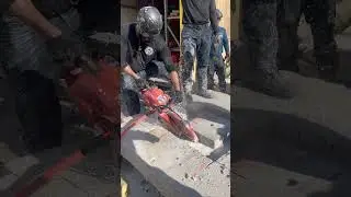 Concrete cut during structural collapse course at ICFTA #trt #firefighting #fyp #concrete #collapse
