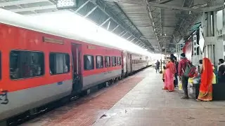 19666 😍Udaipur City To Khajuraho 😘Khajuraho Express😱💥💯✅ @Traintravelvlog007 #train #rail #railway 