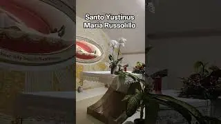 St. Yustinus Maria Russolillo, pendiri kongregasi Serikat Panggilan Ilahi Fathers and Sisters (SDV).