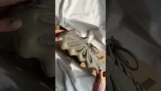 Yeezy 450 #yeezy #yeezy450 #yeezyadidas #shoppinghaul #nowebuty #unboxing #shoesunboxing #shoes