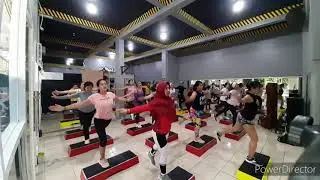 STEP ROBIC CLASS //THE GYM MAGETAN PARK