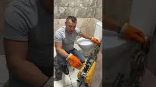 Очередной способ прочистки канализации ￼