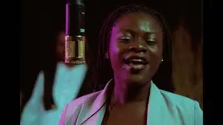 Nadine Muayuma _ Olobi nini ( Avec Sr Esther Matanda et Sr Rociel Malumba