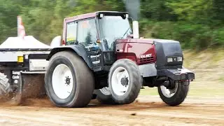 Valtra & Valmet 8100, 8200, 8950 & More tractors | Doing some good Tractor Pulling Action