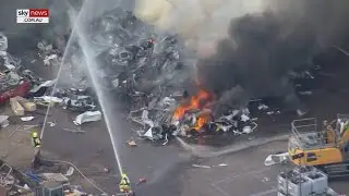 Fire in Sydney releases toxic smoke