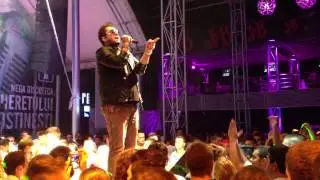 Deepside Deejays - Look into my eyes ( Live 2012 )