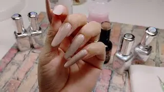 Nails Studio by Jess is live! Hagamos un bonito diseño en mis uñas 💅 #nailart