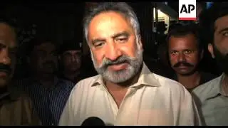 Seven killed, 65 wounded in twin explosions at Sufi shrine, clean pix