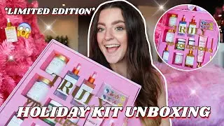 UNBOXING OUR NEW HOLIDAY GIFT SET 2021 | Truly Beauty