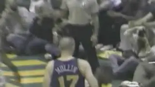 2 famous tomahawk jam by Shawn Kemp !! 1992 WCR1 G4