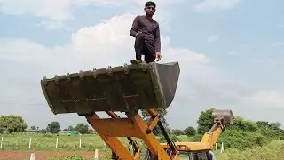 JCB loading water video