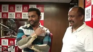 Veedevadu Movie Song Launch At Red FM | Sachin Joshi | Esha Gupta