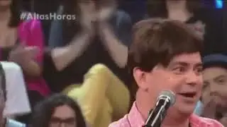 Carioca faz imita&ccedil;&otilde;es hilarias no Altas Horas PRA RIR MUITO Altas Horas