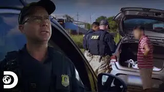Polic&iacute;a detiene a sospechoso de malversaci&oacute;n | Operaci&oacute;n Frontera Brasil | Discovery Latinoam&eacute;rica