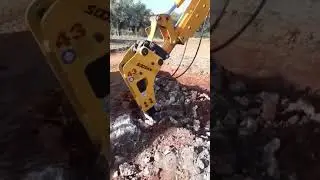 SOOSAN SB 43 BACKHOE BREAKER - PAGIDAS - SOOSAN GREECE