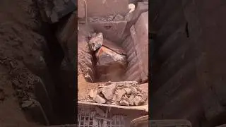 #stone #crushing #workhard #100ksubscribers #100millionviews #stonecrusher #shortvideo #viralvideo