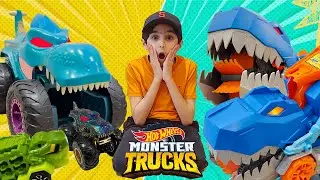 HOT WHEELS ULTIMATE T-REX TRANSPORTER VS MEGA-WREX MONSTER TRUCK BATTLE COMPILATION PLUS MORE!