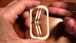 Bistable flexure