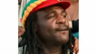 Mapstation feat. Ras Donovan: Gravity