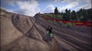 MX vs. ATV. Piston Valley Fast Lap.