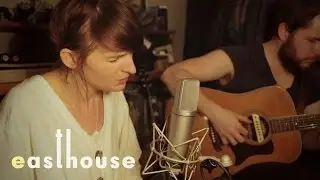 Ede Kay - David (Laura Marling cover) - Easthouse Session