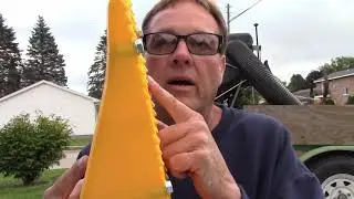 Reviewing Trailer-Aid Plus and changing a trailer tire