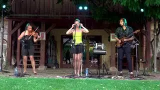 Ala Zastary feat. Maria Janicka - Usłyszałam