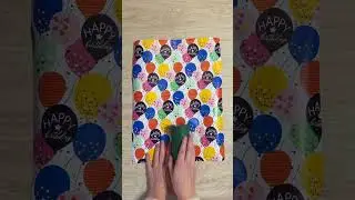 Clap for Little ELF! 👏🎉 #wrapping #giftwrapping #birthday #birthdaygift #wrapaholic