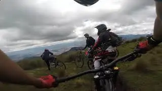 Un d&iacute;a de Enduro con los chicos del Club / Evil Bike, Specialized Bike