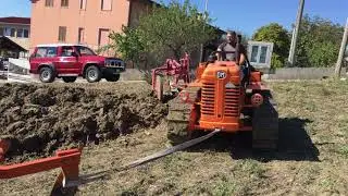 Frigoservice Caggiano  - messa in moto a strappo om 50c - aratura 2018