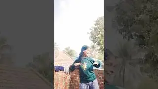 lovely song //Bollywood varla song 🤪#omloniyt #bollywoodviralvideo #trendingshorts #viralvideo#like