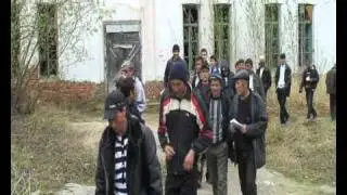 Uzbek migrants in Russia ( Yakitiya)