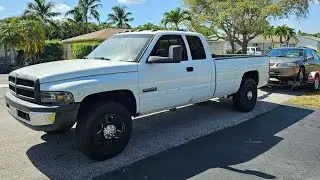 My new to me 2001 Dodge Ram 2500 Cummins diesel!