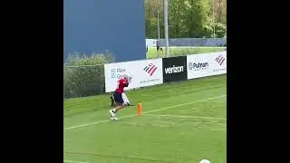 Drake Maye is here at #Patriots OTAs