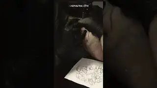 Using Radiant ink black on this neck tattoo // crisantemo  #maracaibo #tattoomachine