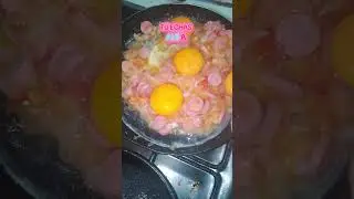 Huevos pericos rico y fácil para un de sayuno o comida