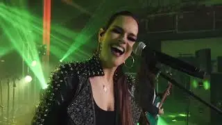 Daniela Firme - Que N&atilde;o Seja Eu