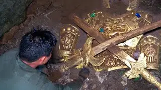 During the treasure hunt, I found the warrior armor buried underground for hundreds of years