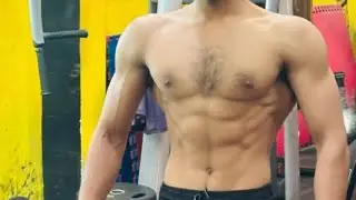 Back workout 💪#shorts #viral #fitness#bodytransformation#homeworkout #gymlife#india #motivation