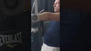 The Power of Bruce Lee's 1-Minute Forward Pressure Exercise